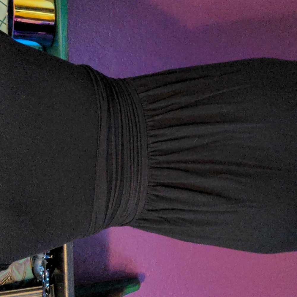 Dress - Picture 4 of 5